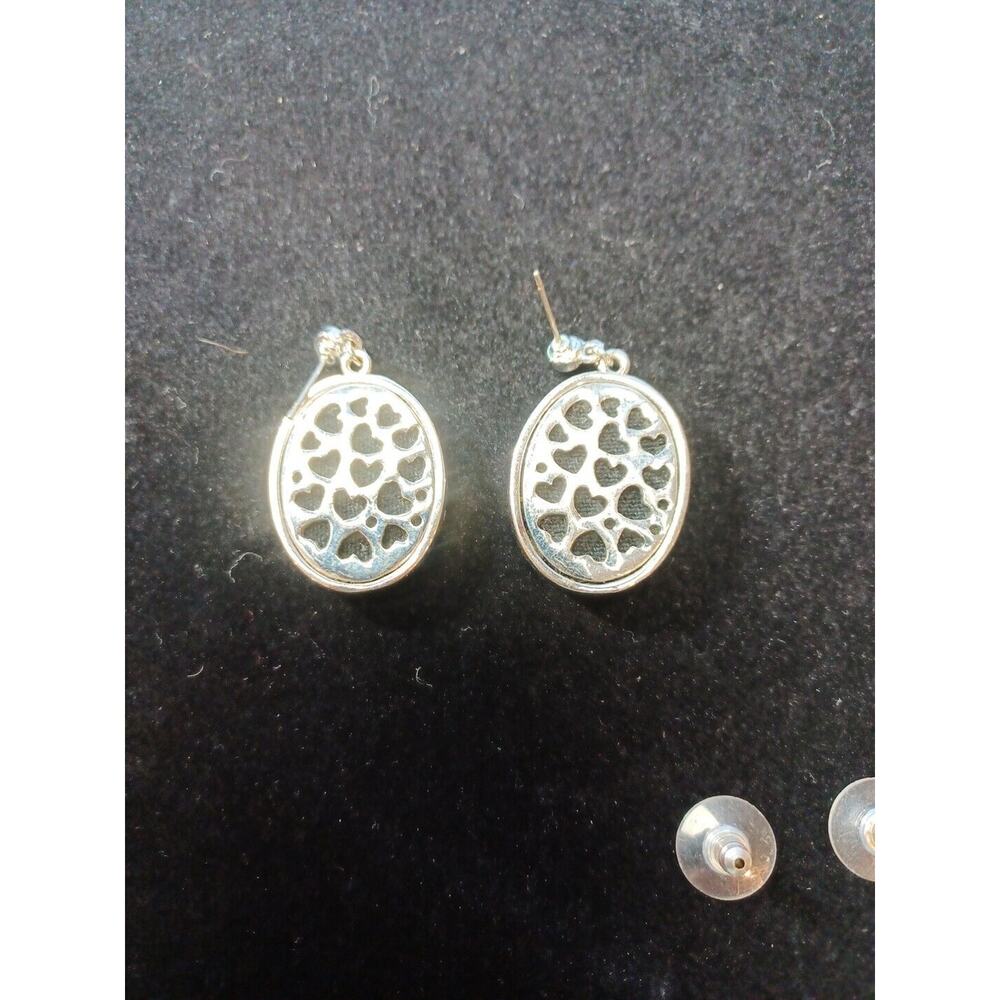 Bling Dangle Drop Earrings Pierced Funky Preppy Fun Fluer De Lis Style - Picture 6 of 6